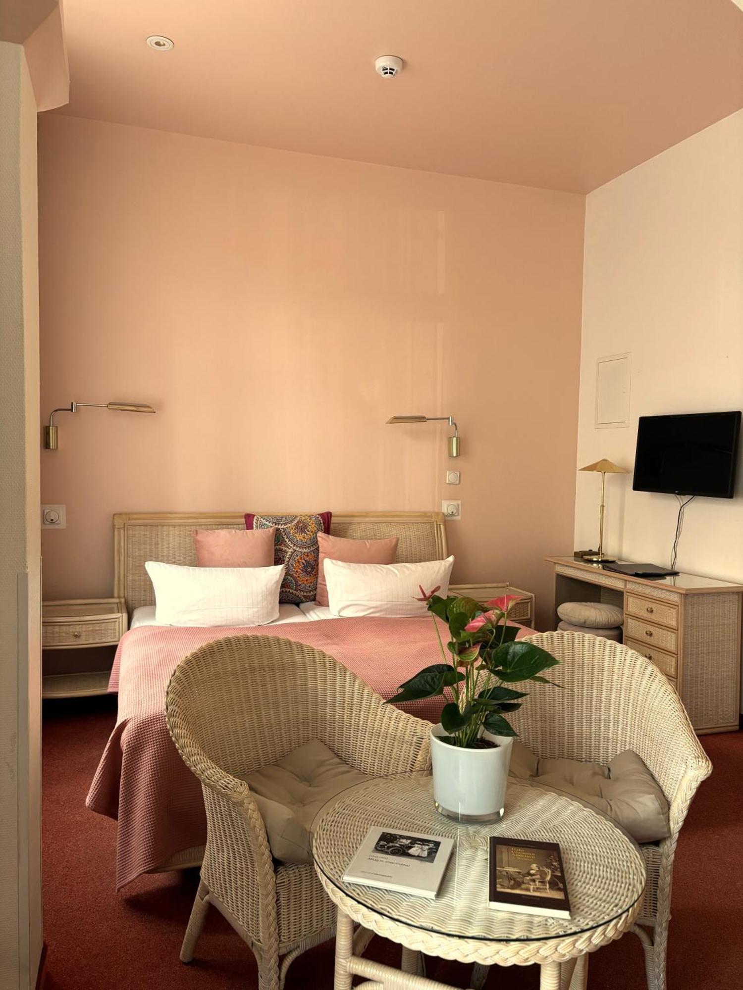 Hotel Villa Hentzel Weimar  Extérieur photo