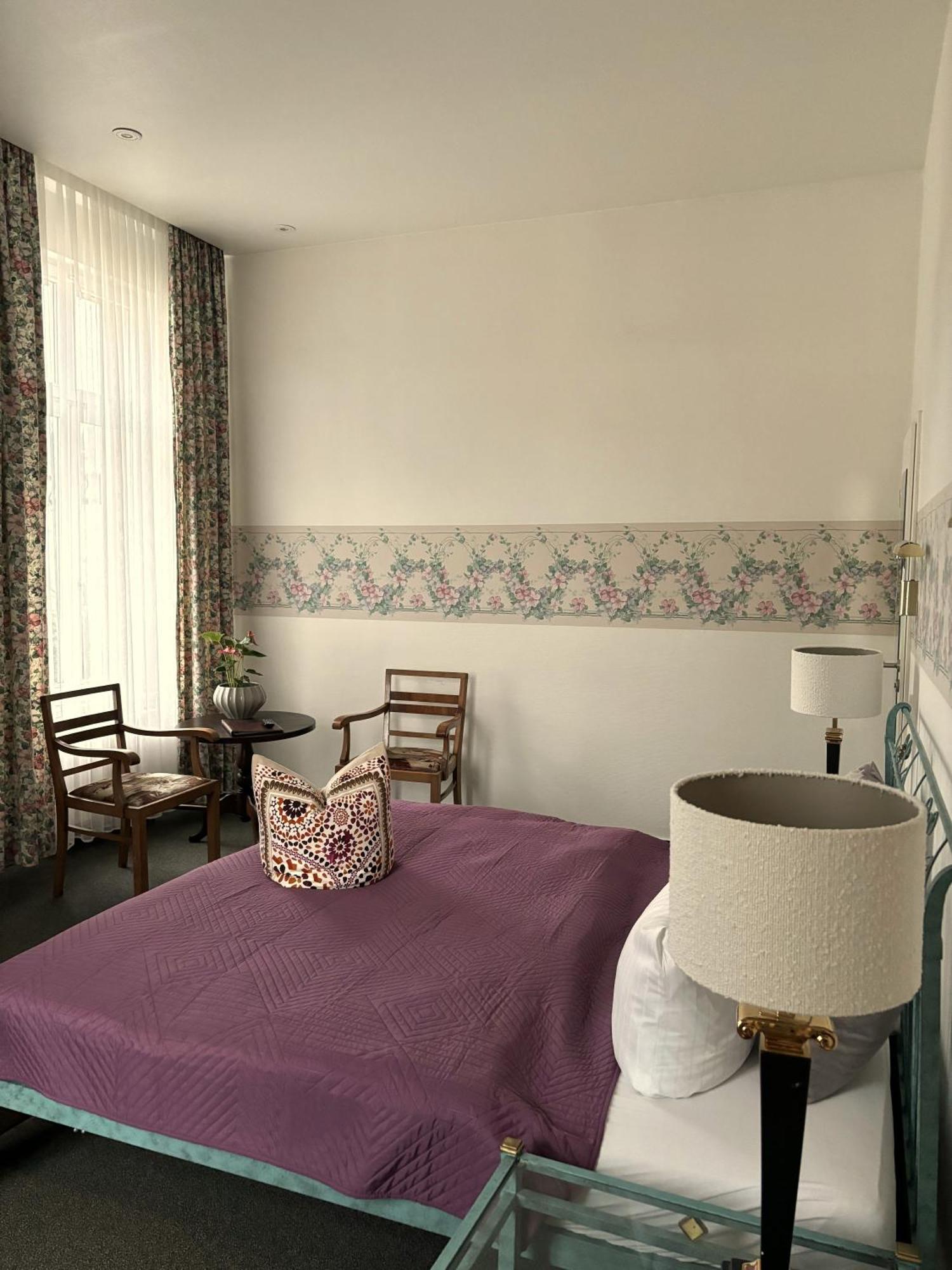 Hotel Villa Hentzel Weimar  Extérieur photo