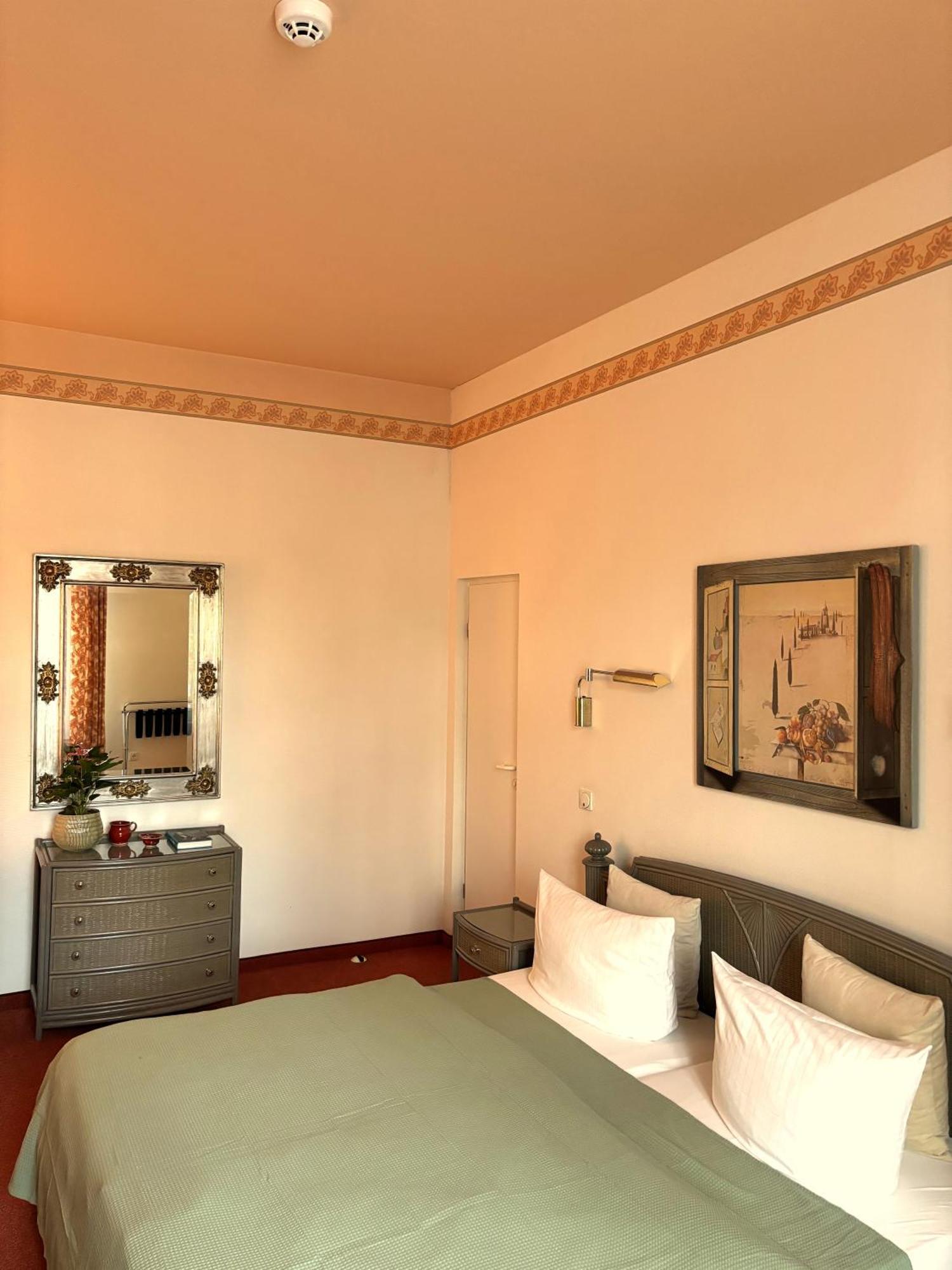 Hotel Villa Hentzel Weimar  Extérieur photo