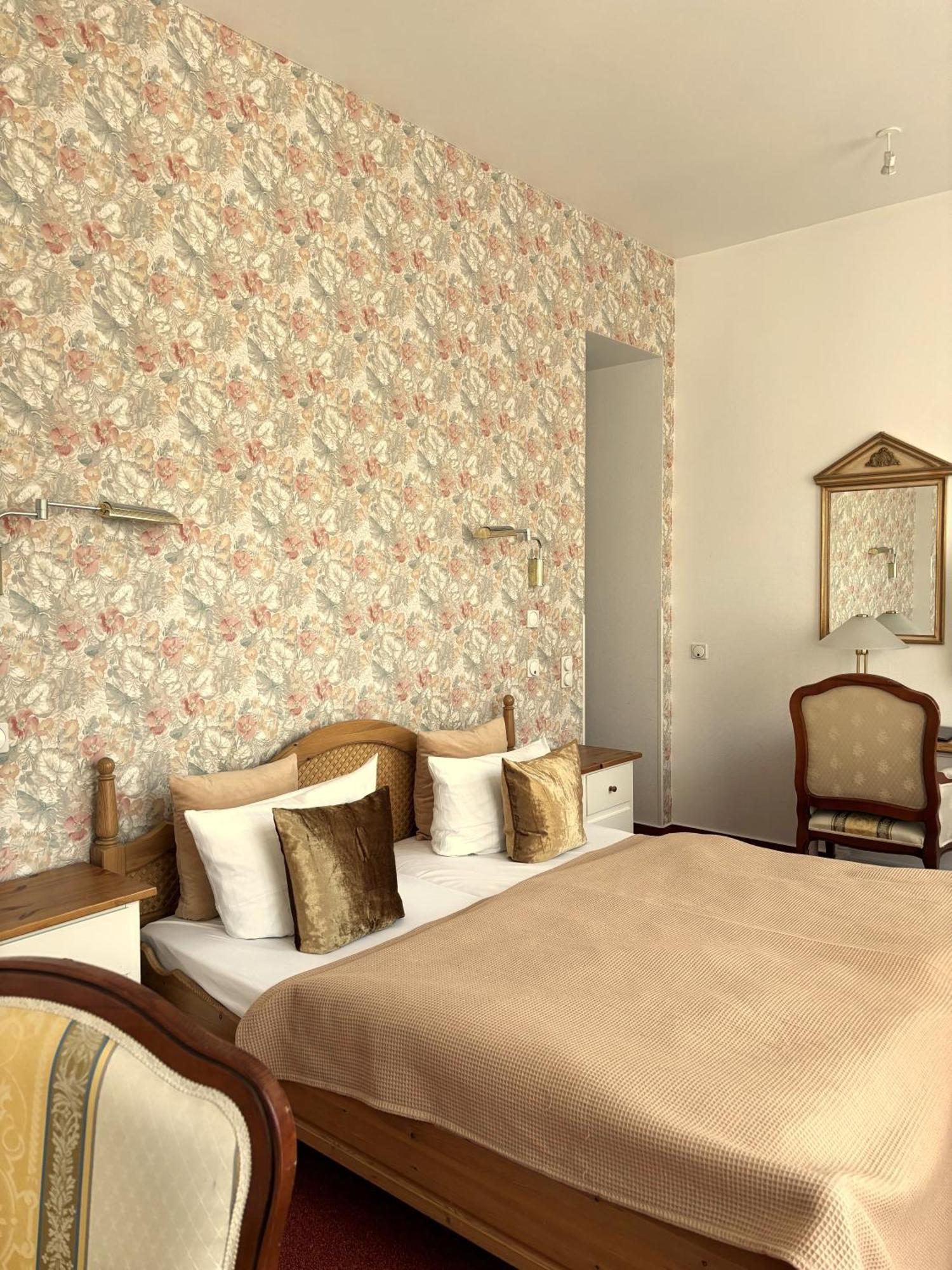 Hotel Villa Hentzel Weimar  Extérieur photo