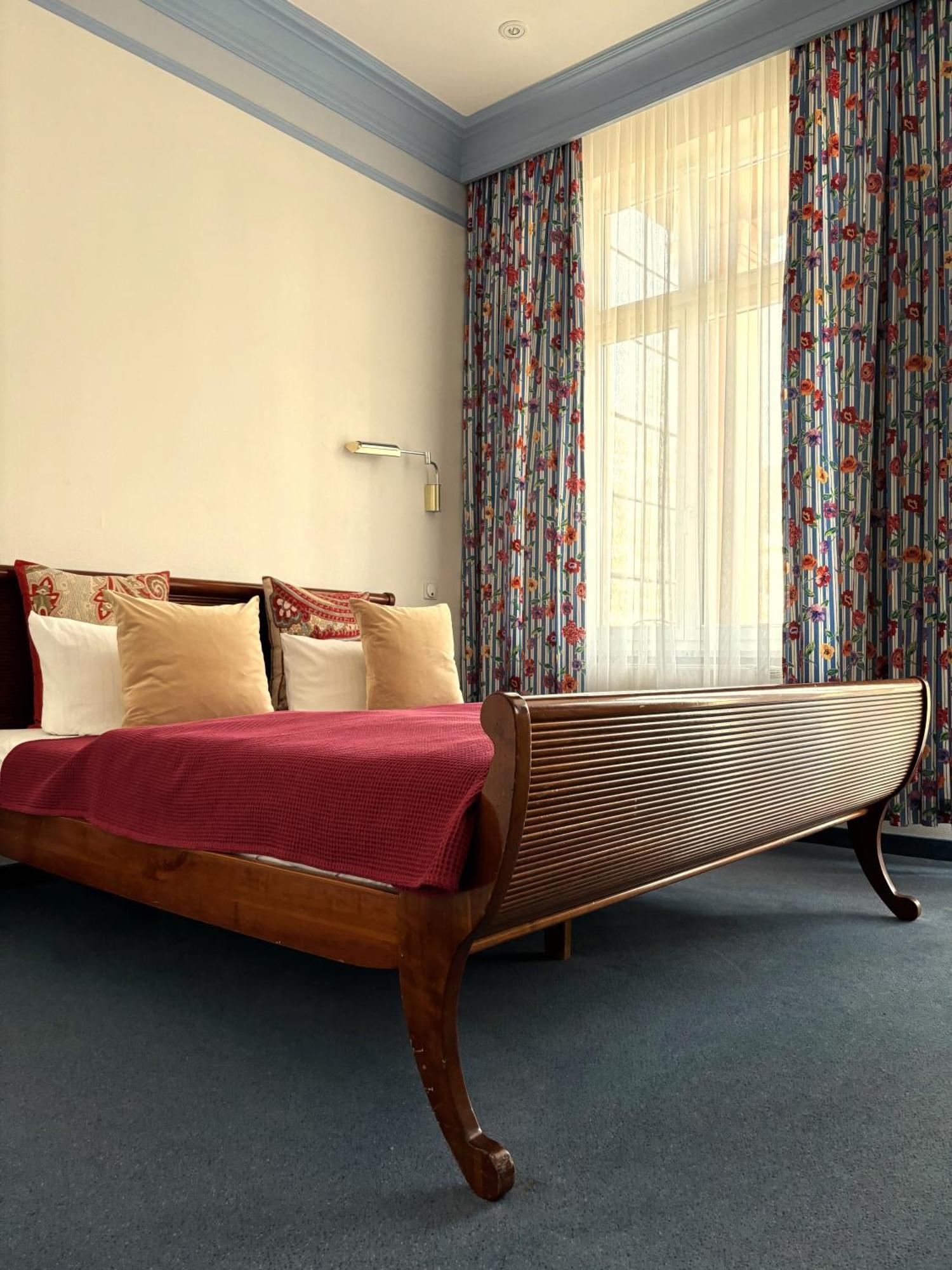 Hotel Villa Hentzel Weimar  Extérieur photo
